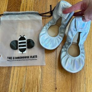 The Storehouse Flats Silver Rainbow